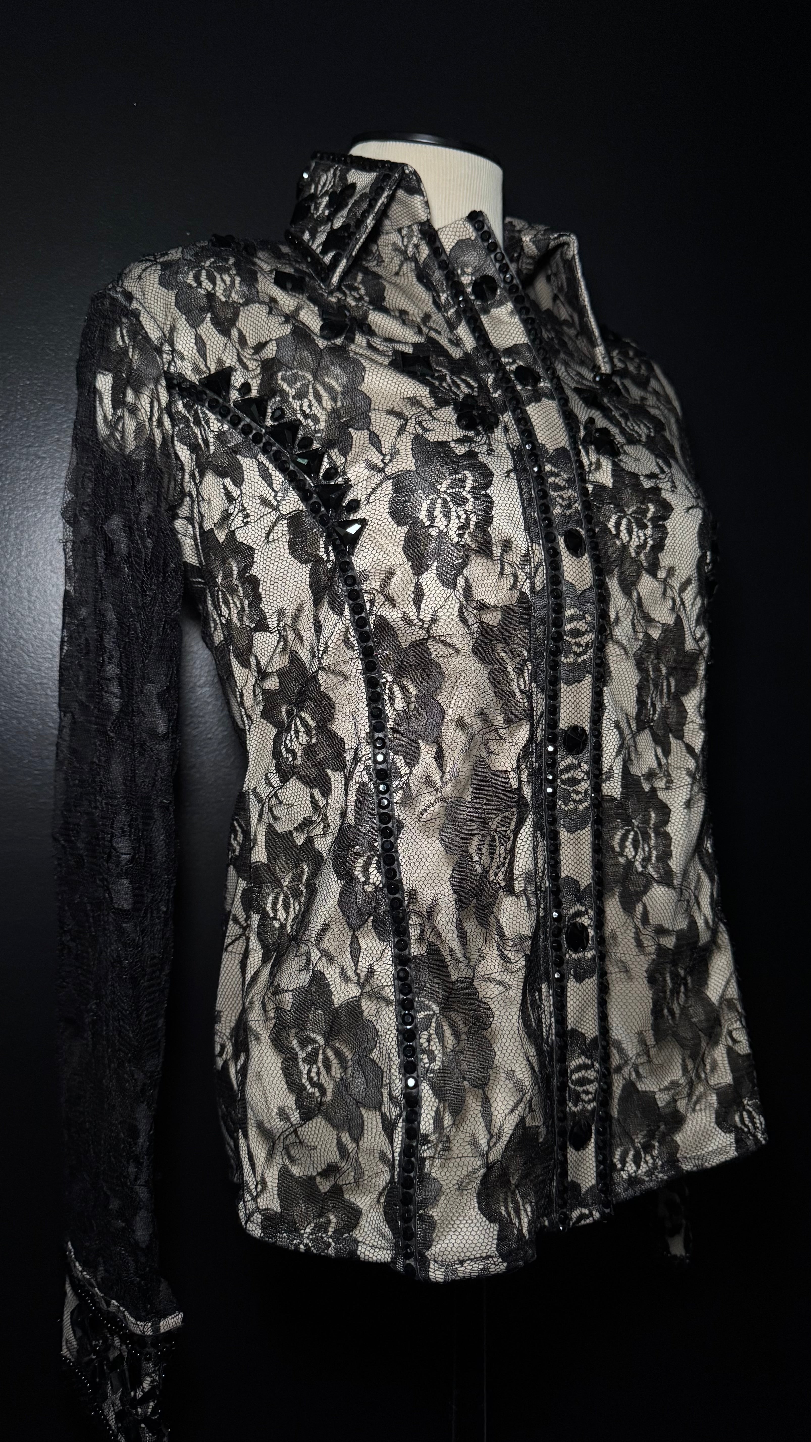Midnight lace